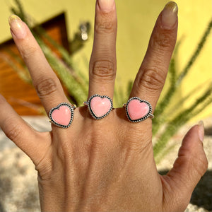 Adjudstable Pink Conch Heart Ring