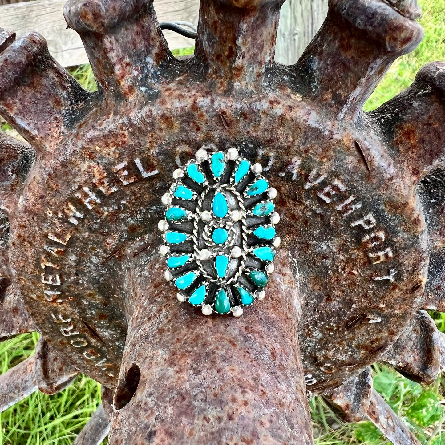 Zuni Turquoise and Sterling Cluster Ring