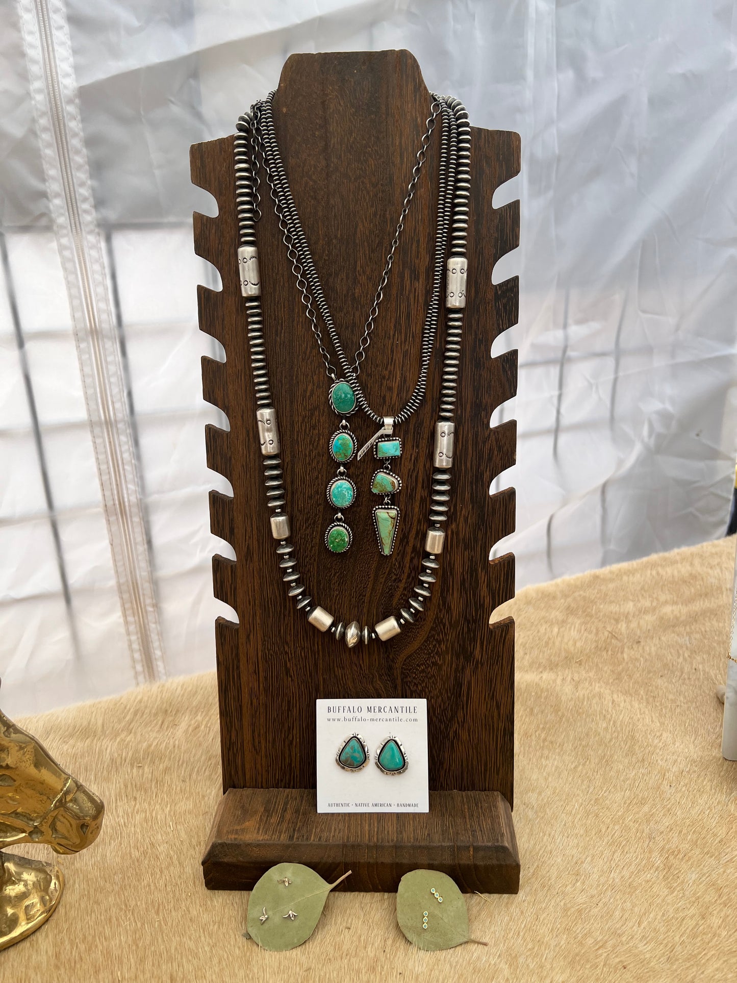 3-Stone Kingman Turquoise Drop Pendant
