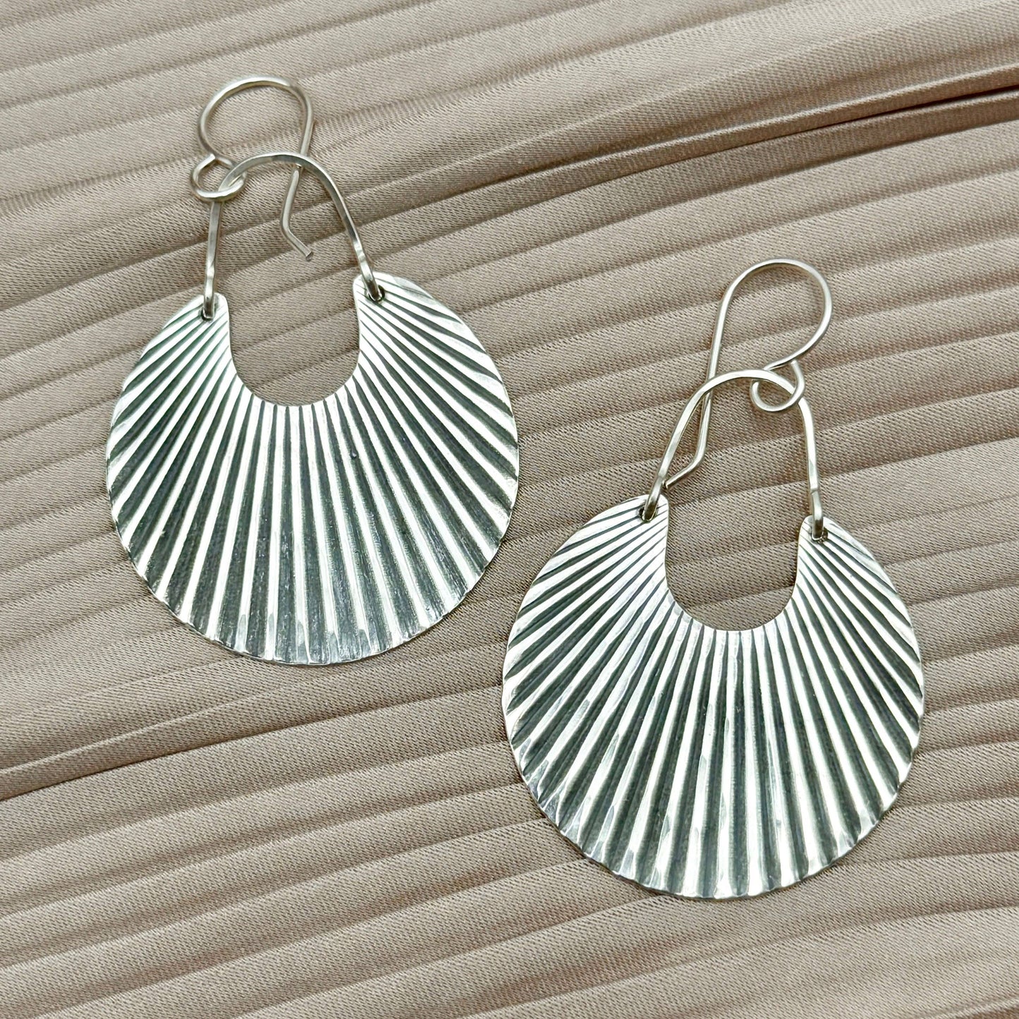 Handmade Hearth Earrings: Gold